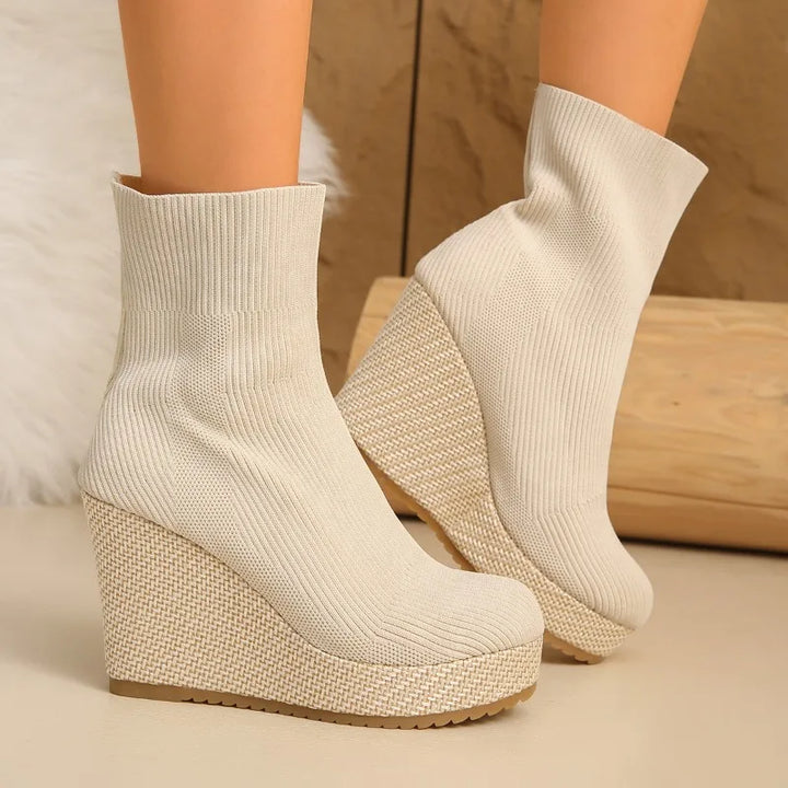 Averra Knit Platforms