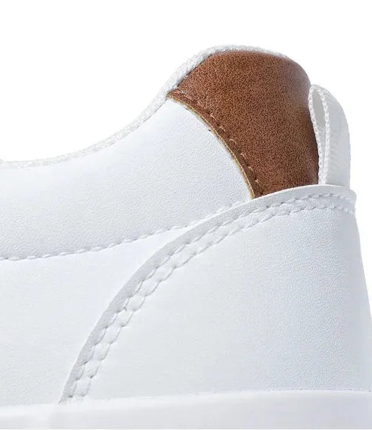Cavaro Leather Sneakers